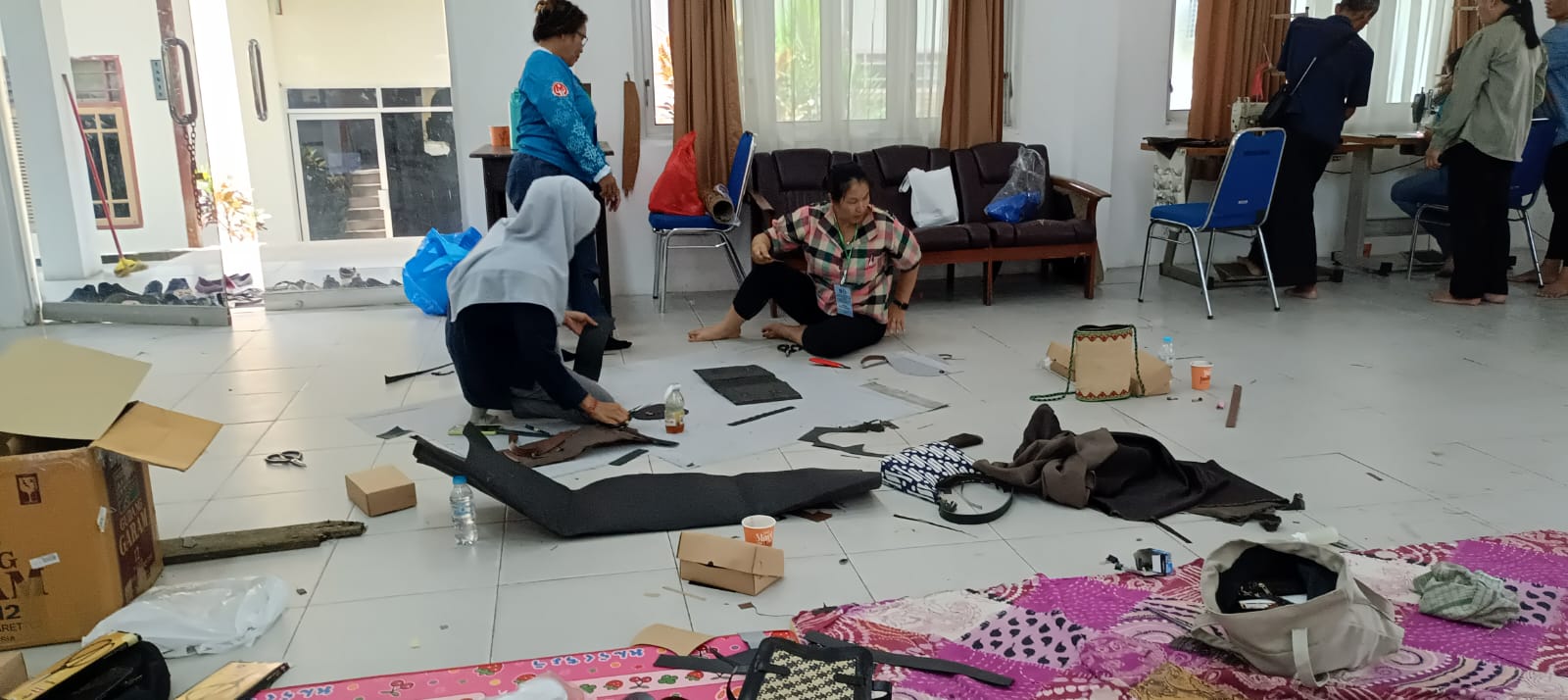 BERITA GAMBAR SIMPATIK